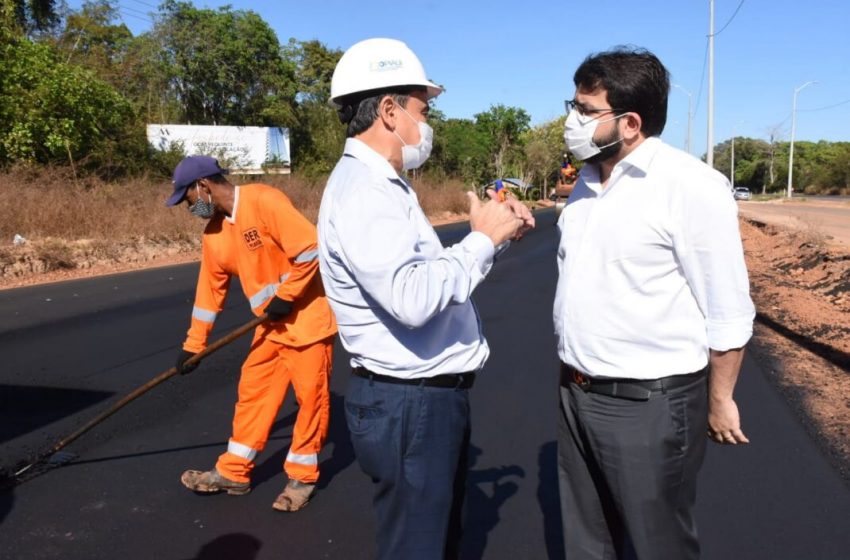  Governador acompanha obras da BR-343 e anuncia conclusão até o Natal deste ano