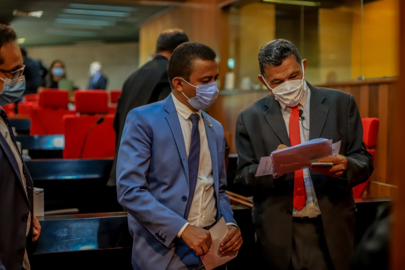  João de Deus assume a liderança do bloco PT/PTB/PCdoB na Alepi