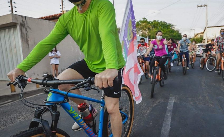  Candidato Fábio Novo realiza bicicletaço pela zona Sul de Teresina