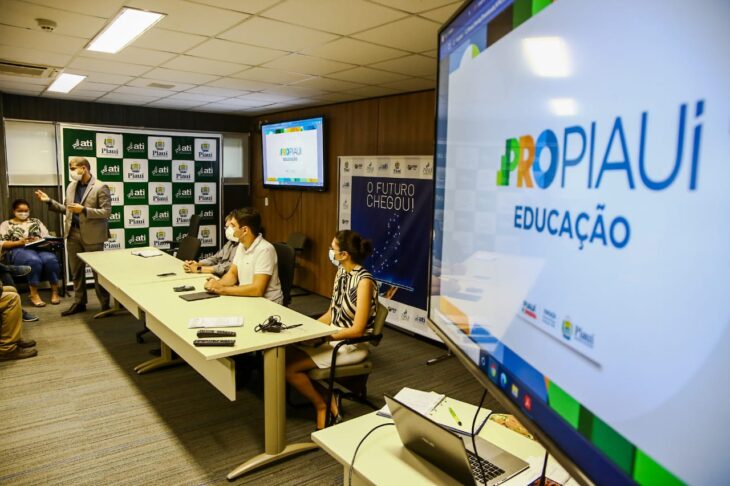  Seduc apresenta plano de trabalho aos novos engenheiros do PRO Educação