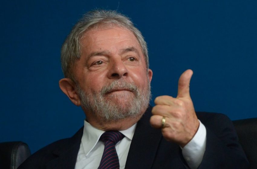  Fim de investimentos da Eletrobras pode acabar com o Luz para todos, criado por Lula