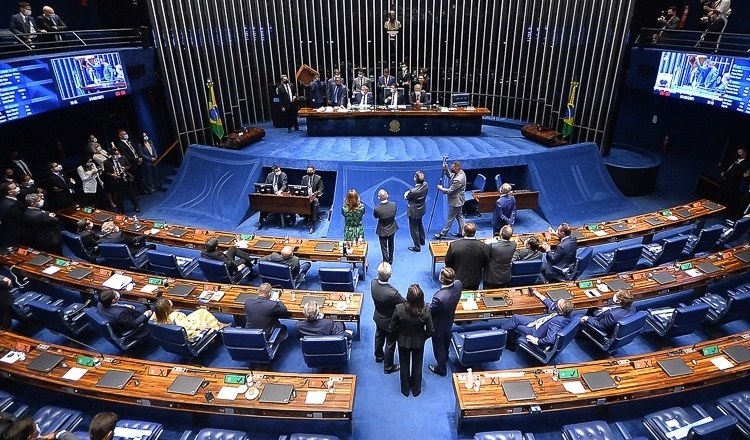  PT no Senado reafirma compromisso com a independência entre os Poderes