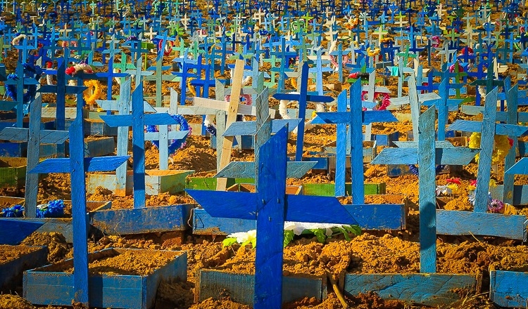  Tragédia: Brasil caminha para cenário de 3 mil mortes diárias