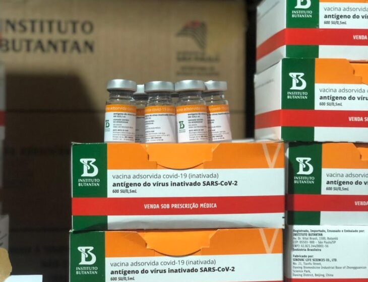  Lote com 47 mil doses de vacinas contra a Covid-19 chega ao Piauí