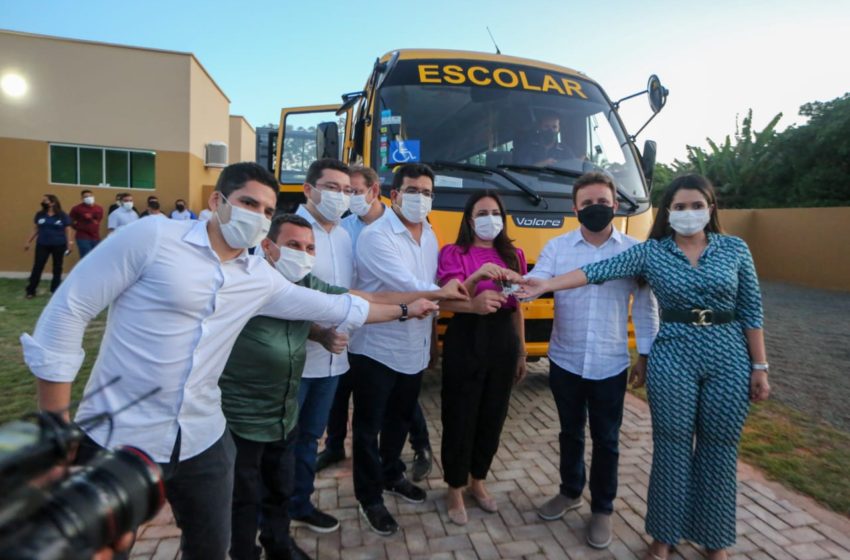  Rejane Dias inaugura obras e anuncia mais benefícios no interior do Piauí