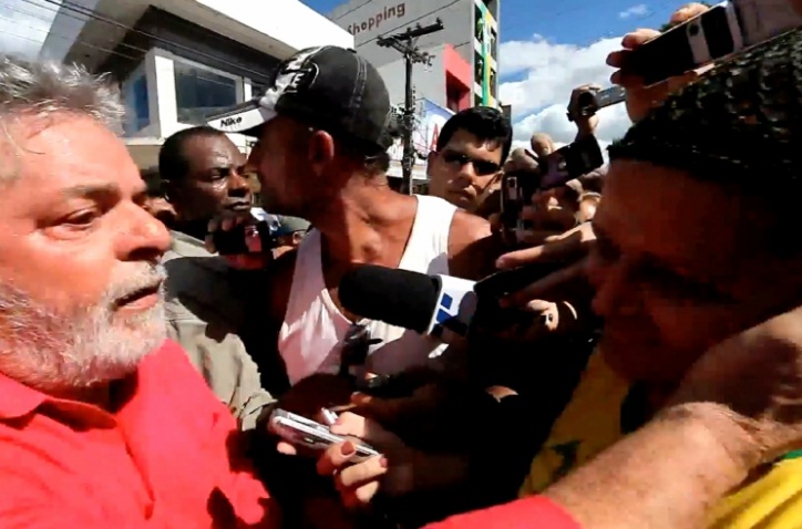  Vídeo: Lula nunca ignorou vítimas das chuvas como faz Bolsonaro