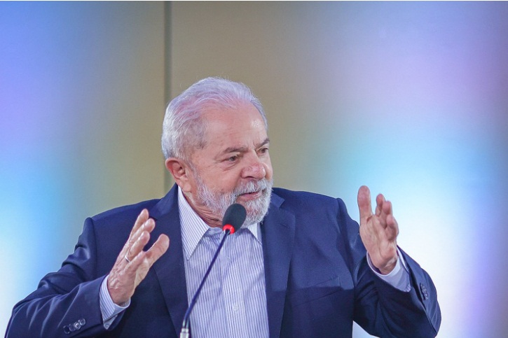  “Não somos quintal de ninguém”, diz Lula afirmando o papel do Brasil