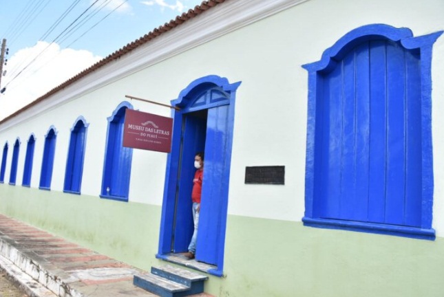  Museu de Letras do Piauí é inaugurado em Amarante