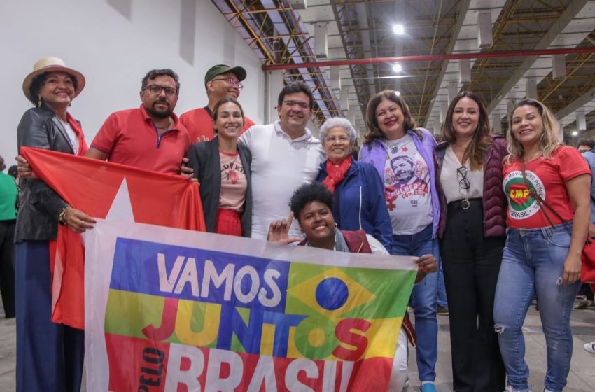  Piauí marca presença no evento de lançamento da pré-campanha de Lula, em São Paulo