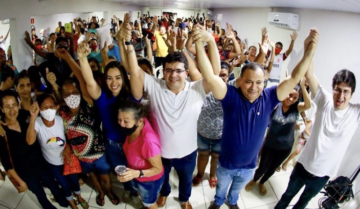  Rafael Fonteles participa de encontro com moradores da zona sul de Teresina