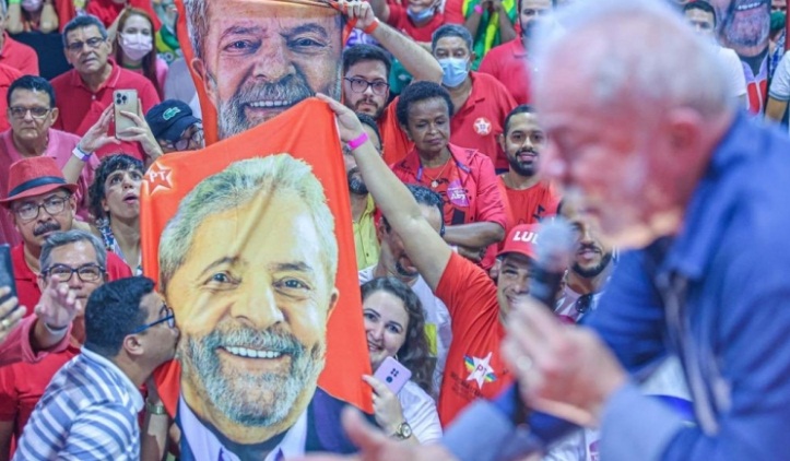  “Quero reconstruir um país de harmonia”, diz Lula