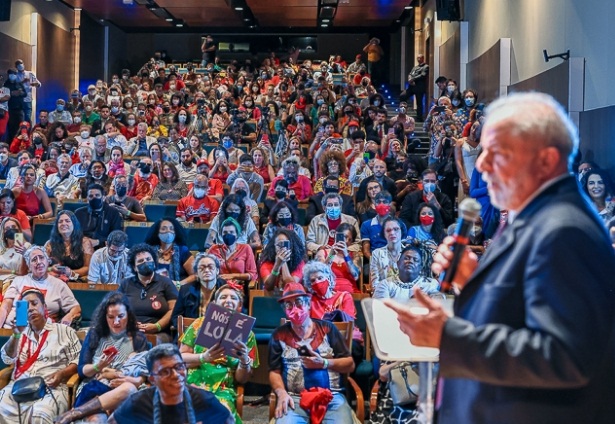  Lula: A riqueza cultural do Brasil é extraordinária e deve ser prioridade