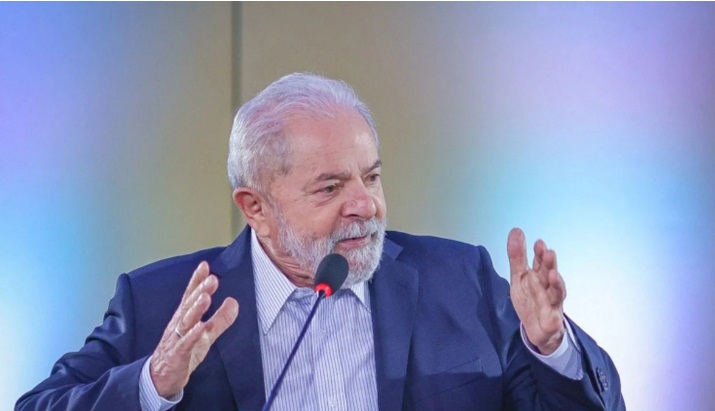  Lula reforça que seu ministro da Economia terá perfil político