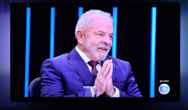  Lula no Jornal Nacional: “Este país vai voltar a andar”; veja trechos