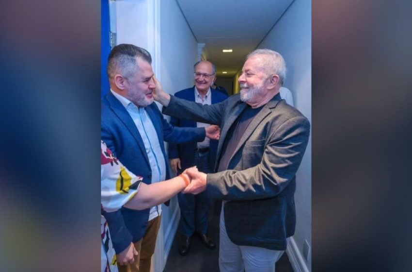  Pastor evangélico diz que fiéis estão migrando para Lula após fala de cunho pedófilo de Bolsonaro