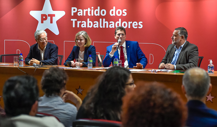  Secretário Allysson Guimarães participa de Seminário de Comunicação, em Brasília