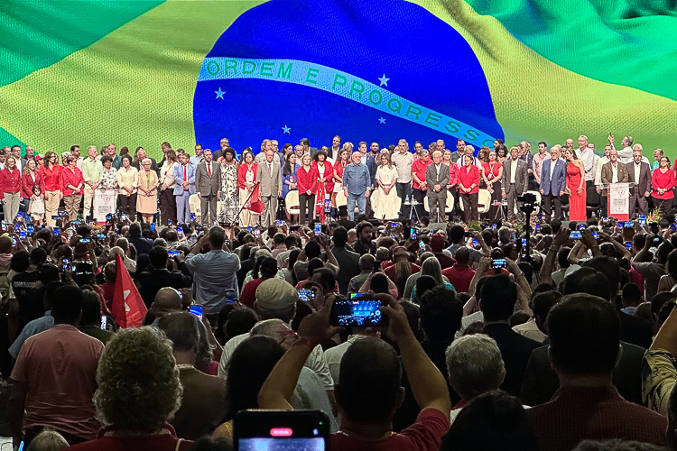  PT é o partido preferido de 34,6% dos brasileiros, segundo pesquisa Atlas Intel