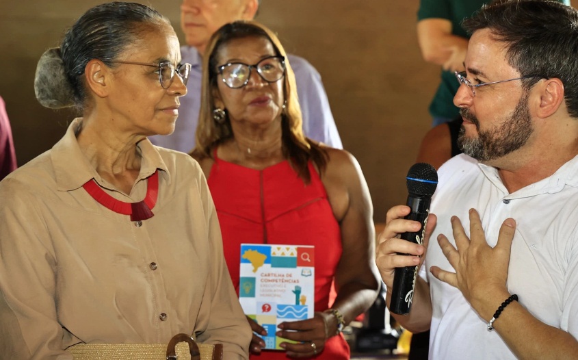  Em Teresina, ministra Marina Silva declara apoio à pré-candidatura de Fábio Novo