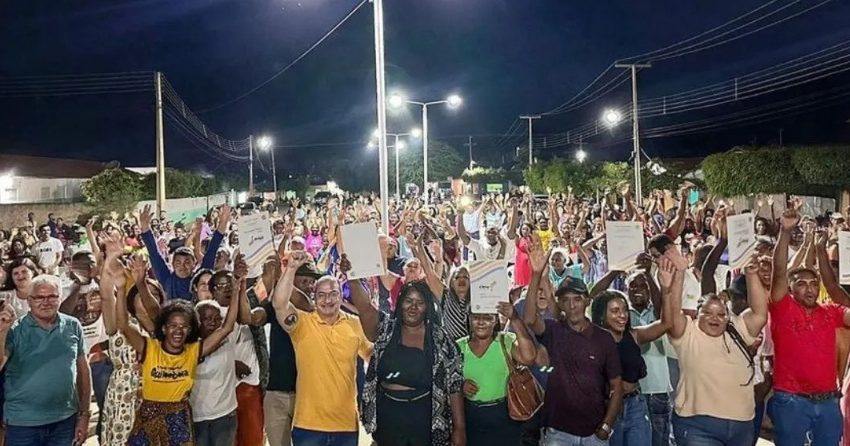  Piauí realiza maior entrega de títulos de terras a comunidades quilombolas do Nordeste